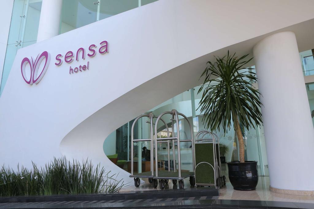 Sensa Hotel Bandung Exterior foto